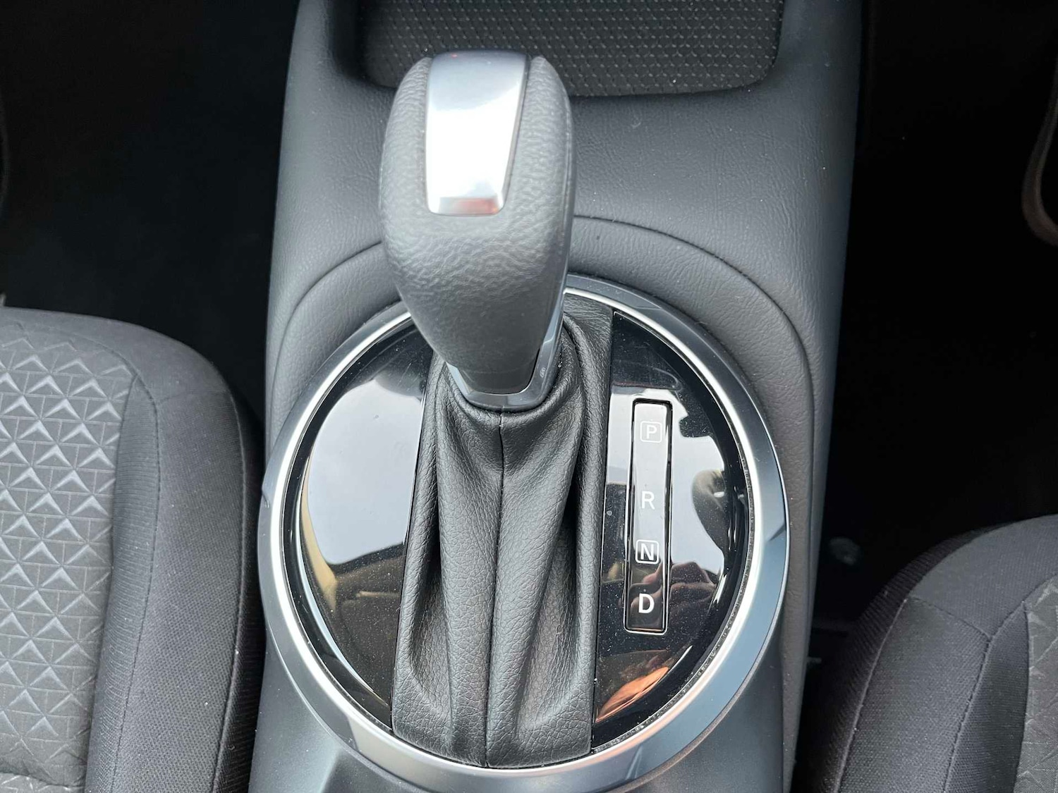 Used Nissan Juke 2024 for sale - 77201353: Photo 37