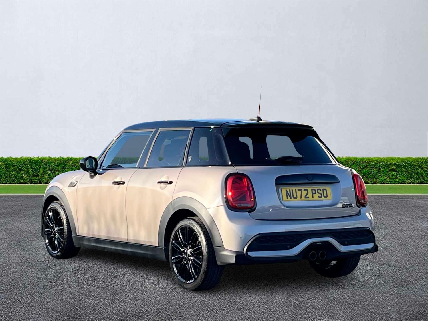 Used MINI Hatch 2022 for sale - 77676384: Photo 12