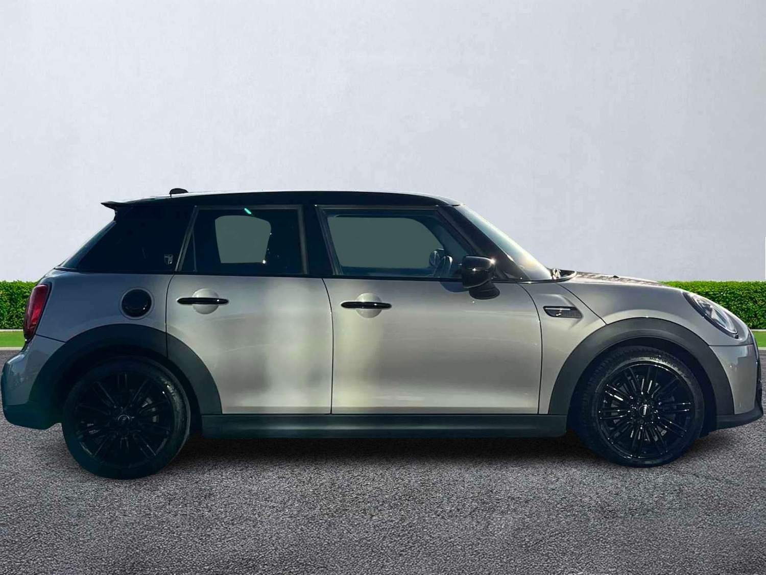 Used MINI Hatch 2022 for sale - 77676384: Photo 6