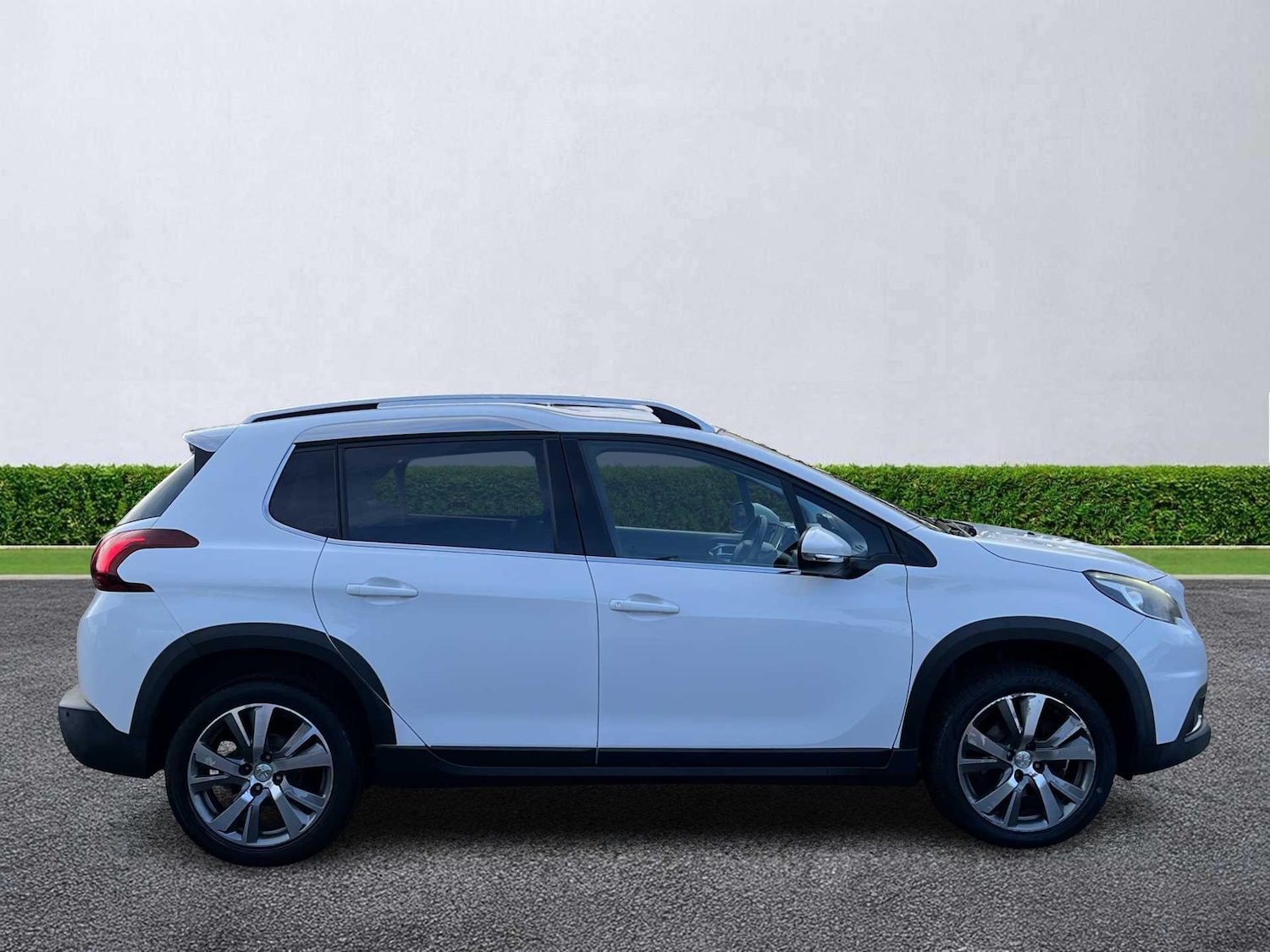 Used Peugeot 2008 2016 for sale - 77240367: Photo 5