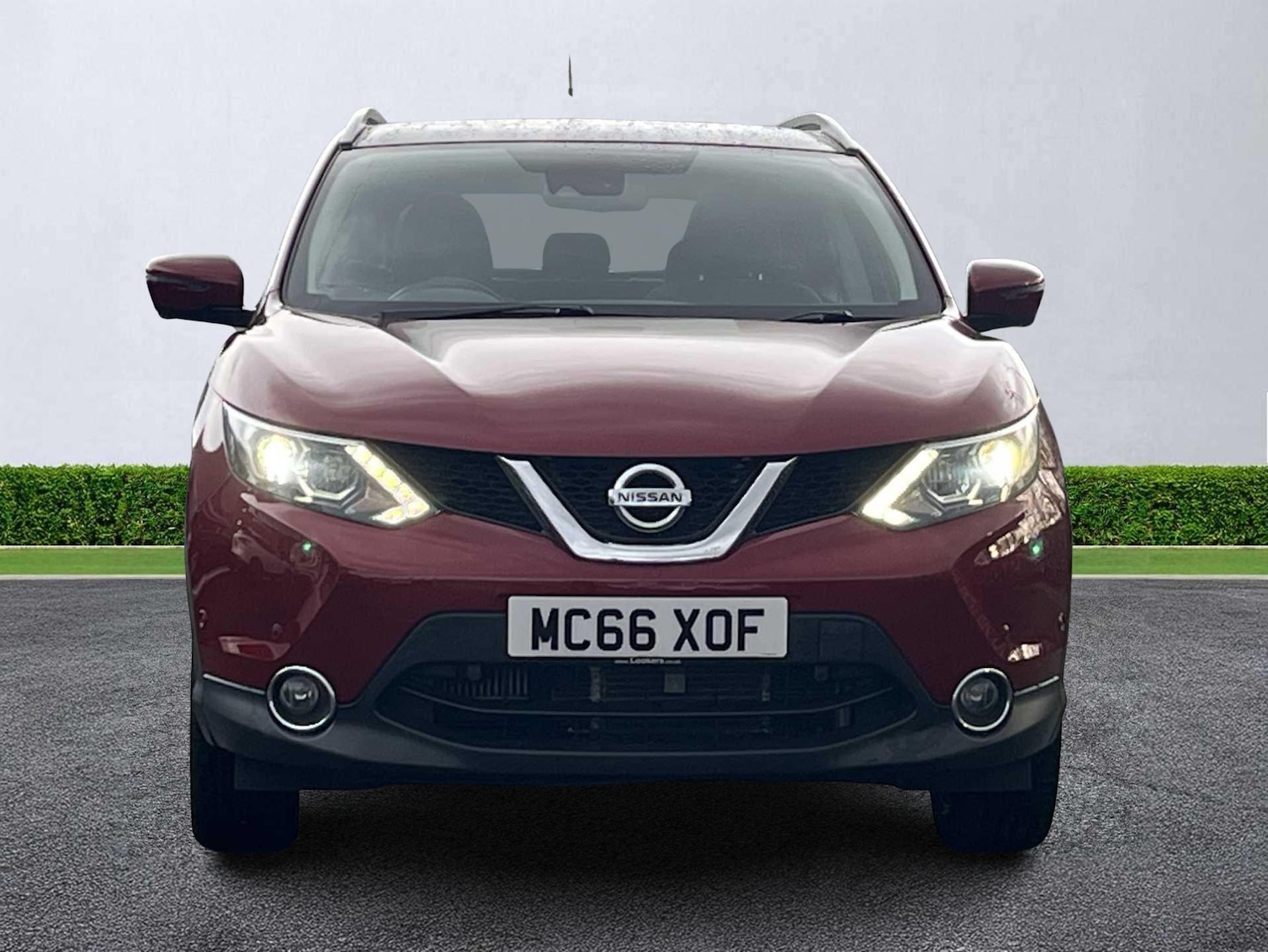 Used Nissan Qashqai 2016 for sale - 77542498: Photo 2