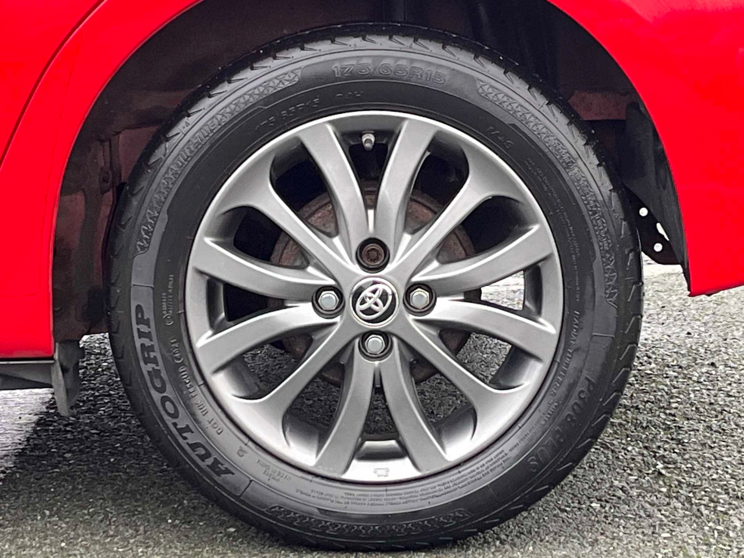 Used Toyota Yaris 2016 for sale - 77830498: Photo 16