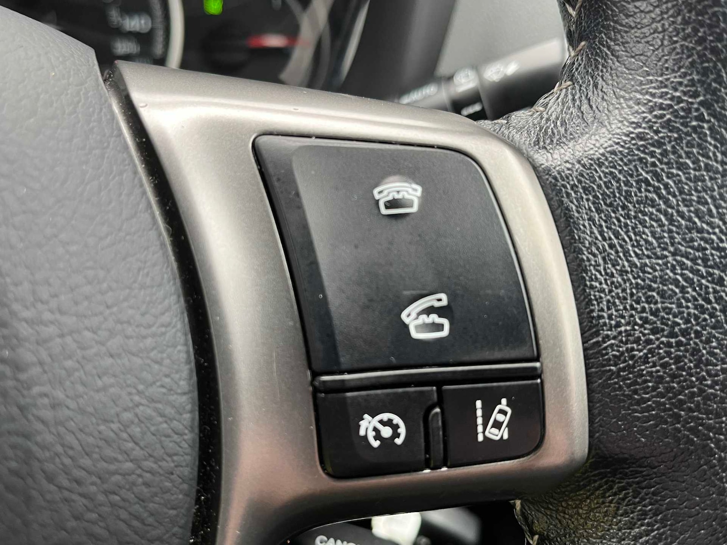 Used Toyota Yaris 2016 for sale - 77830498: Photo 34