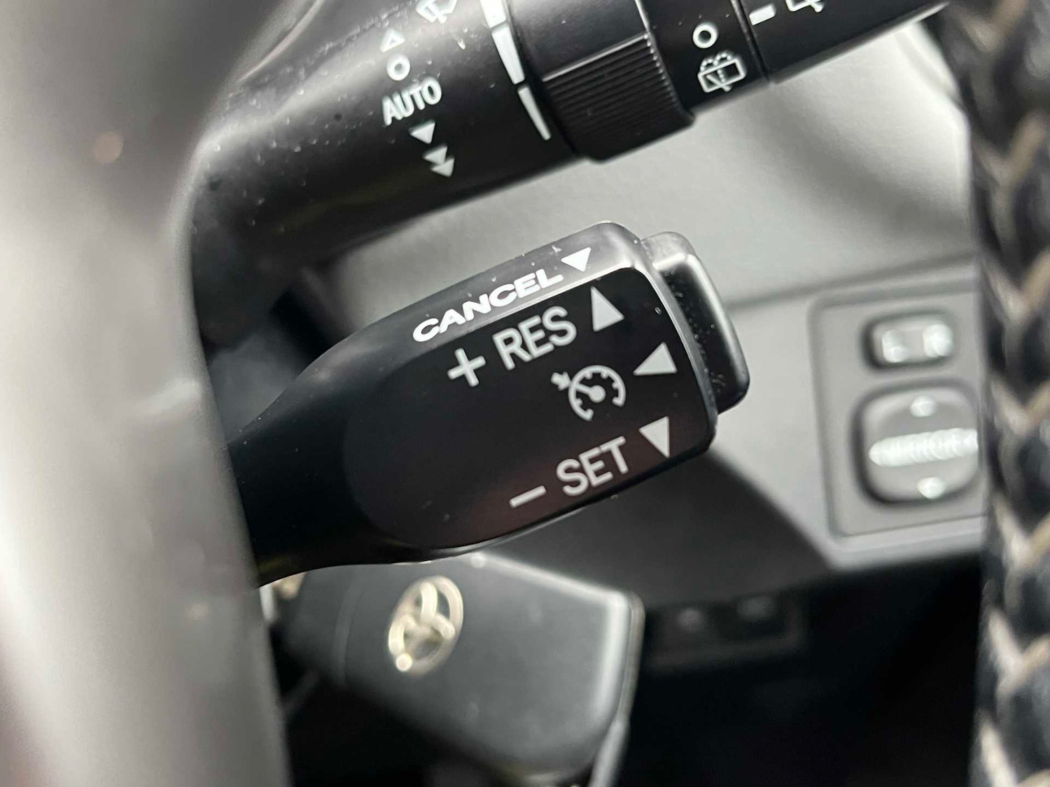 Used Toyota Yaris 2016 for sale - 77830498: Photo 35