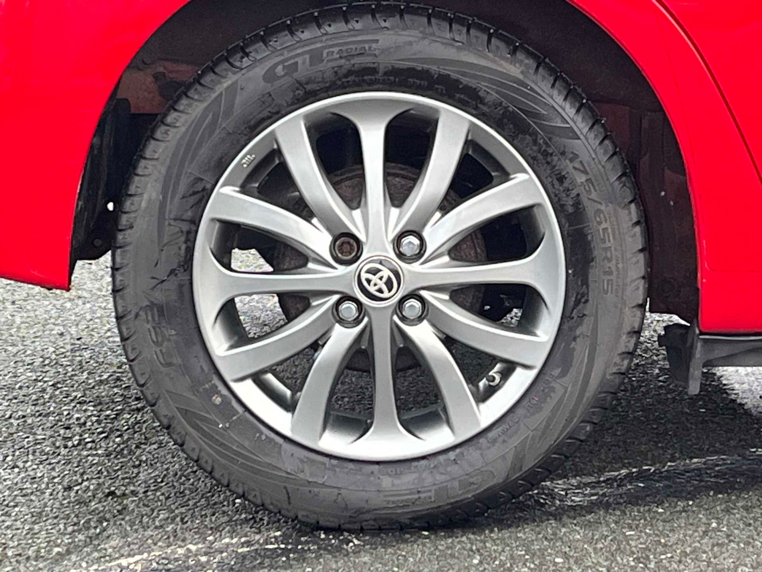 Used Toyota Yaris 2016 for sale - 77830498: Photo 6