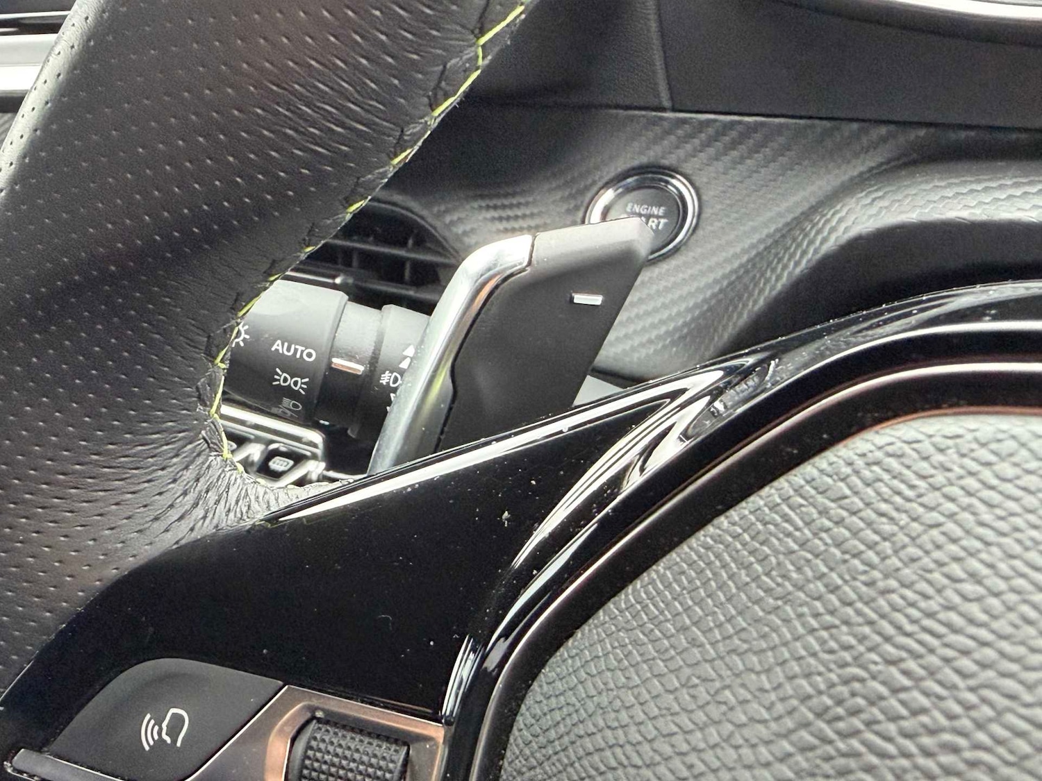 Used Peugeot 2008 2022 for sale - 76506147: Photo 39