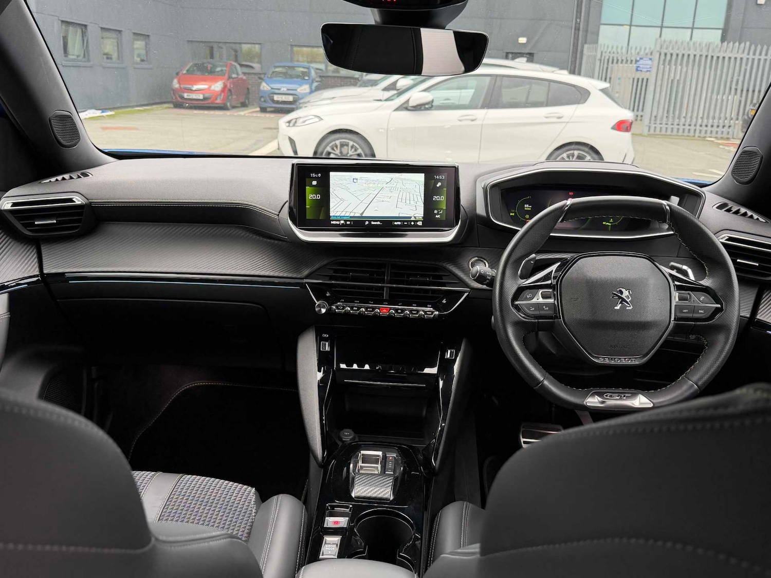 Used Peugeot 2008 2022 for sale - 76506147: Photo 8