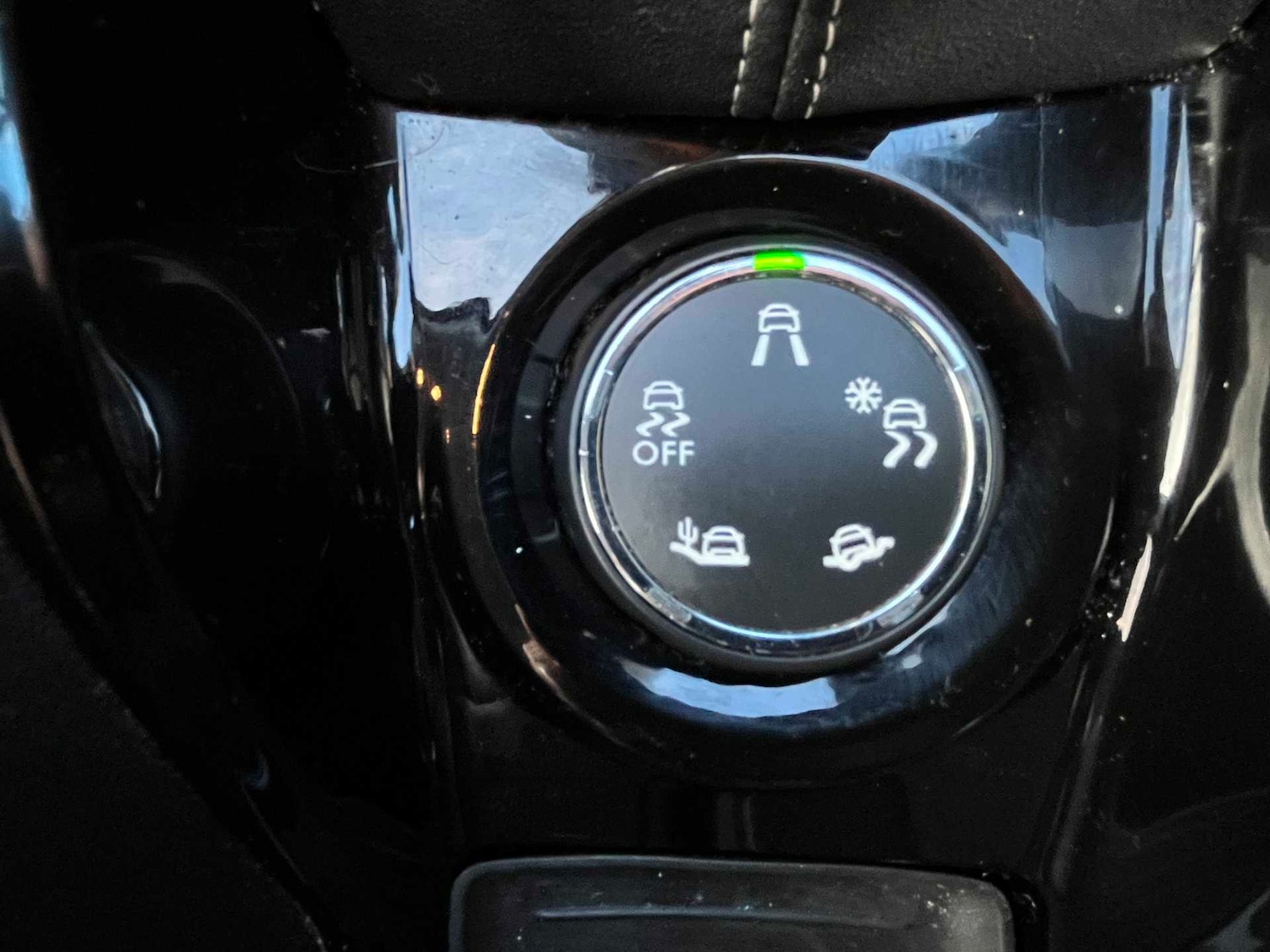 Used Peugeot 2008 2016 for sale - 77201356: Photo 24