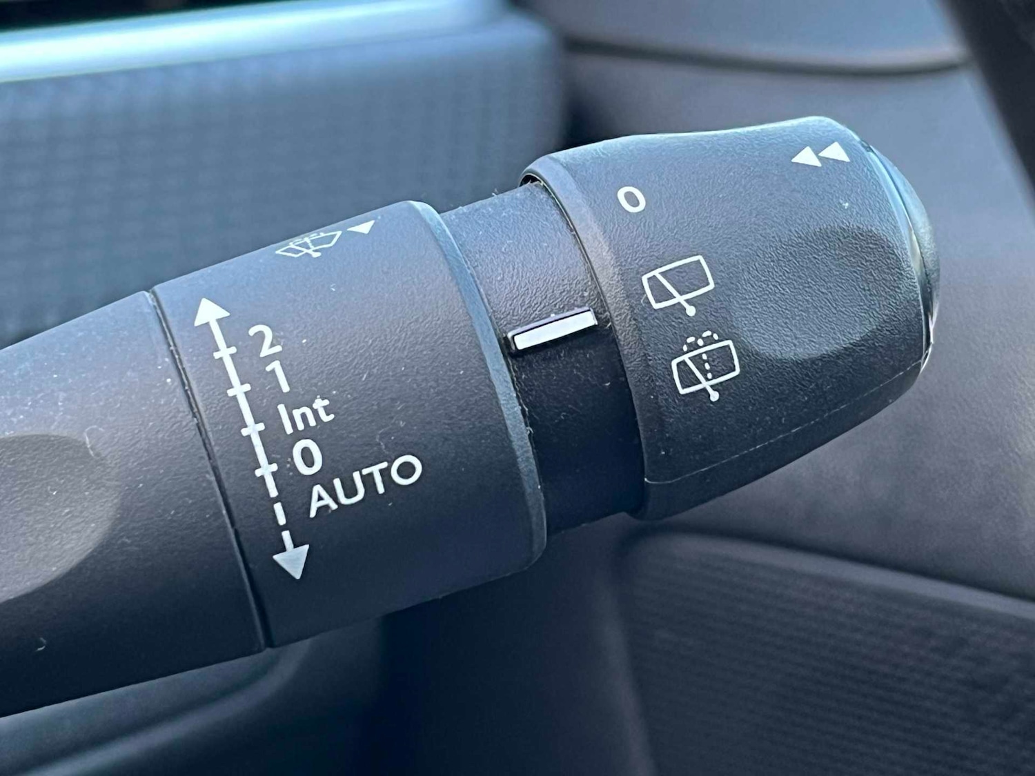 Used Peugeot 2008 2016 for sale - 77201356: Photo 33