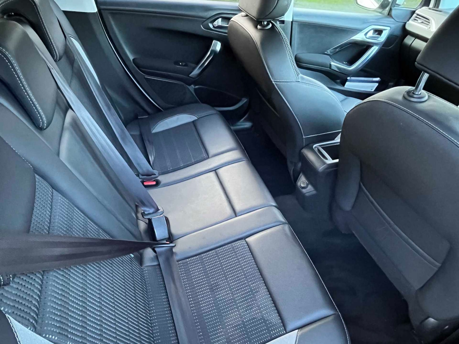 Used Peugeot 2008 2016 for sale - 77201356: Photo 44