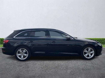 Used Audi A4 2017 for sale - 78871939: Photo