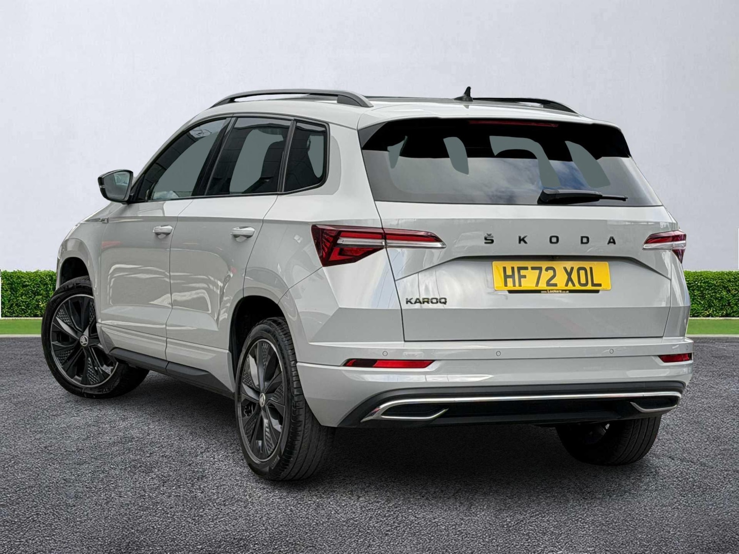 Used Skoda Karoq 2022 for sale - 76231736: Photo 2