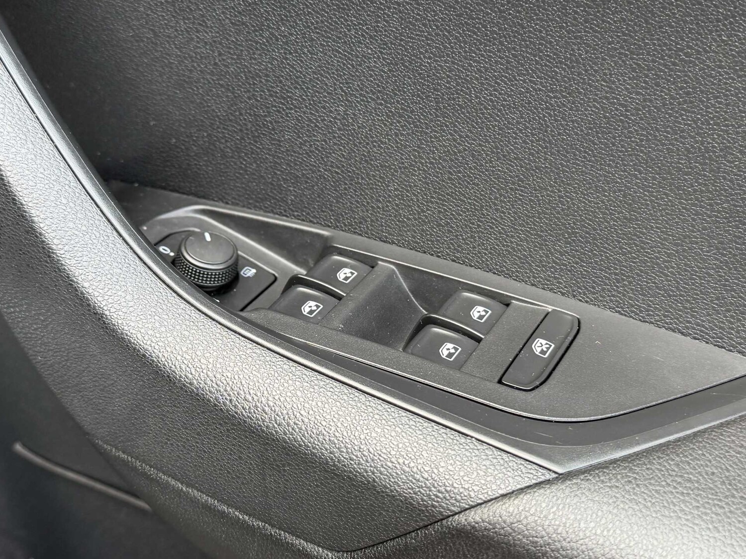 Used Skoda Karoq 2022 for sale - 76231736: Photo 30