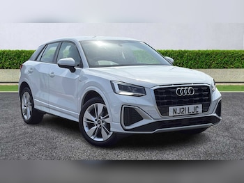Audi - Q2
