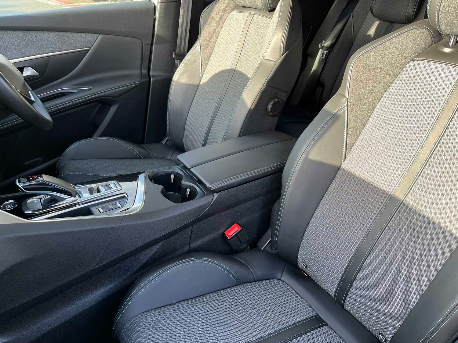 Used Peugeot 3008 2022 for sale - 76300763: Photo 25