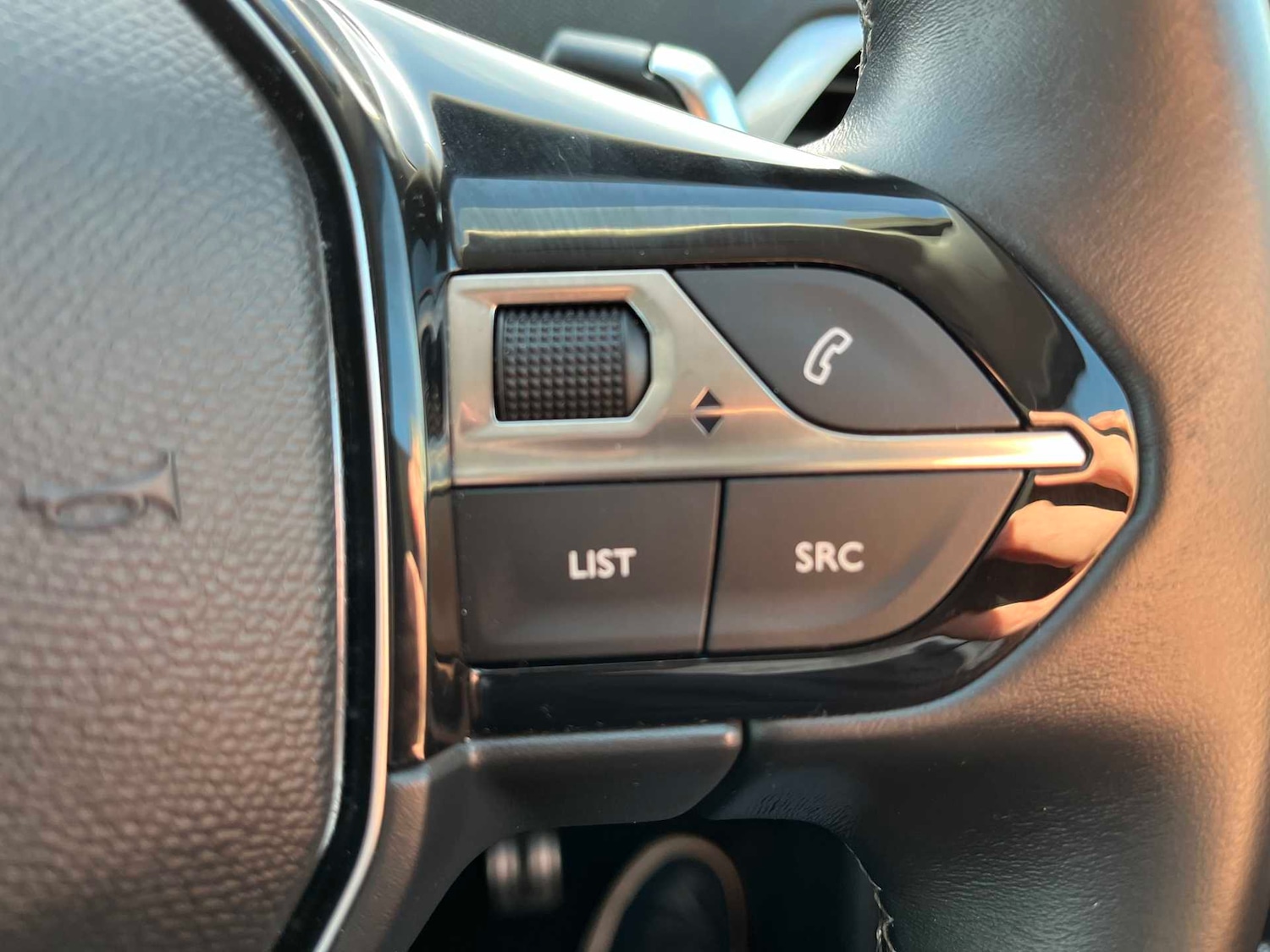 Used Peugeot 3008 2022 for sale - 76300763: Photo 29