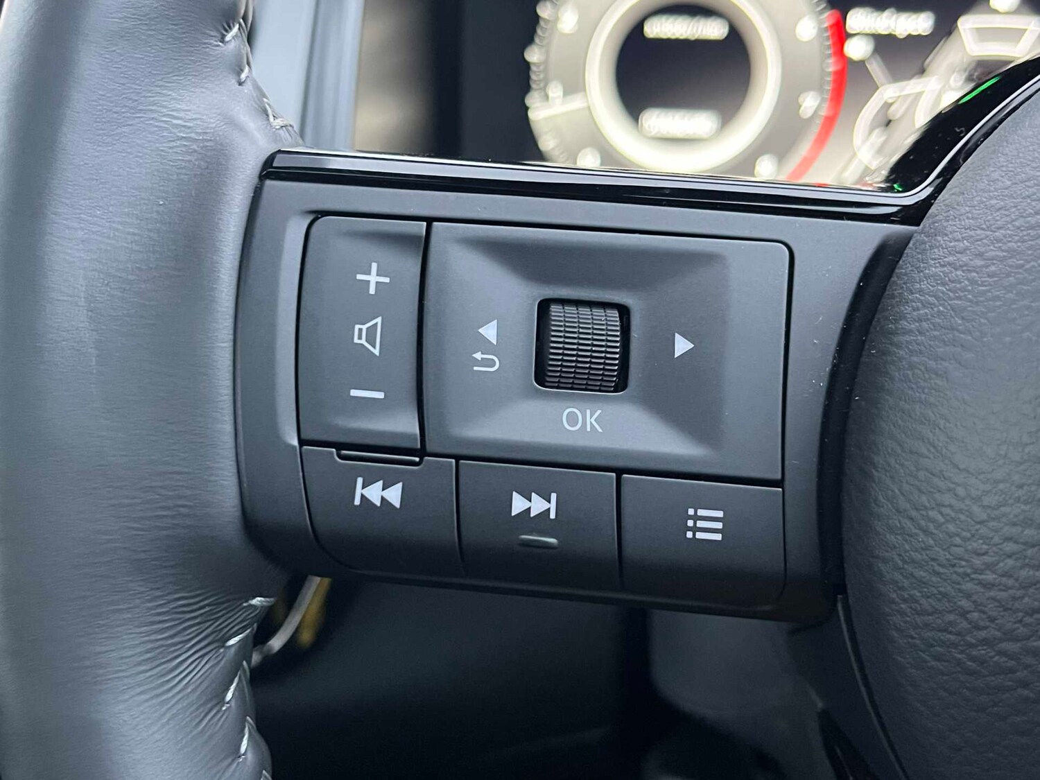 Used Nissan Qashqai 2024 for sale - 77277452: Photo 47