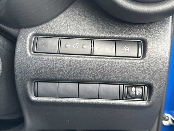 Used Nissan Juke 2023 for sale - 75638632: Photo 19