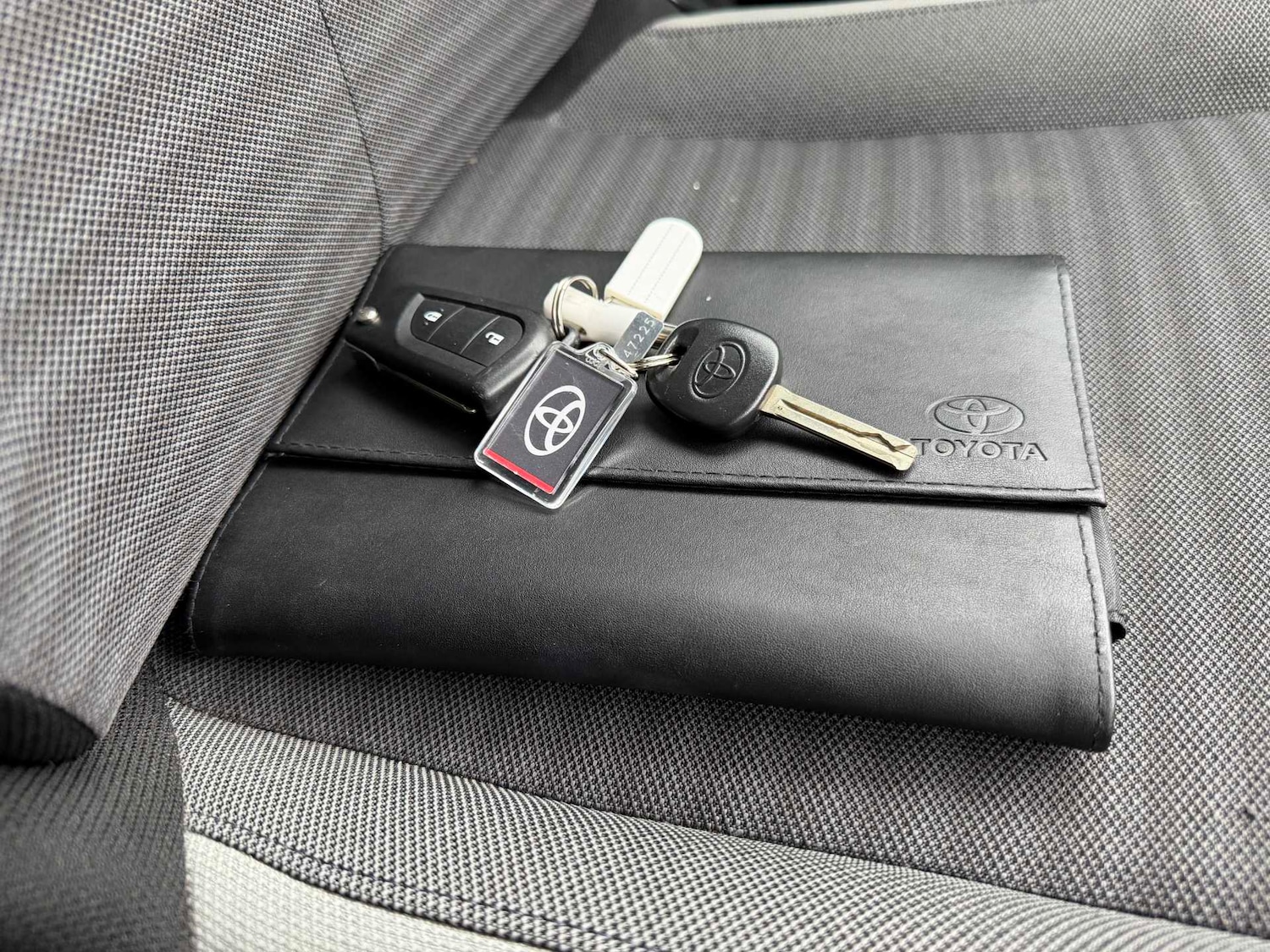 Used Toyota AYGO 2019 for sale - 76490829: Photo 47