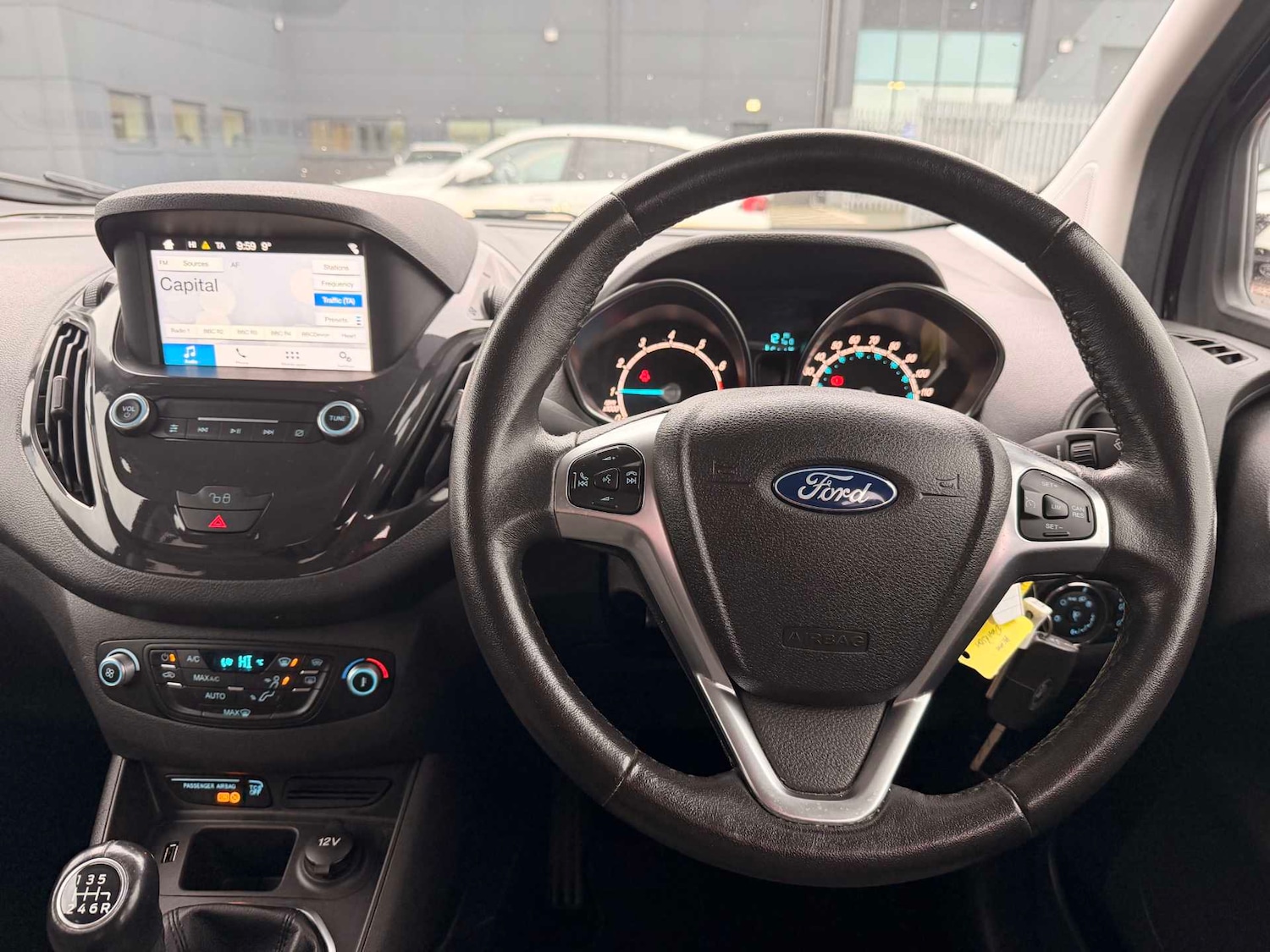 Used Ford Tourneo Courier 2019 for sale - 76577247: Photo 31
