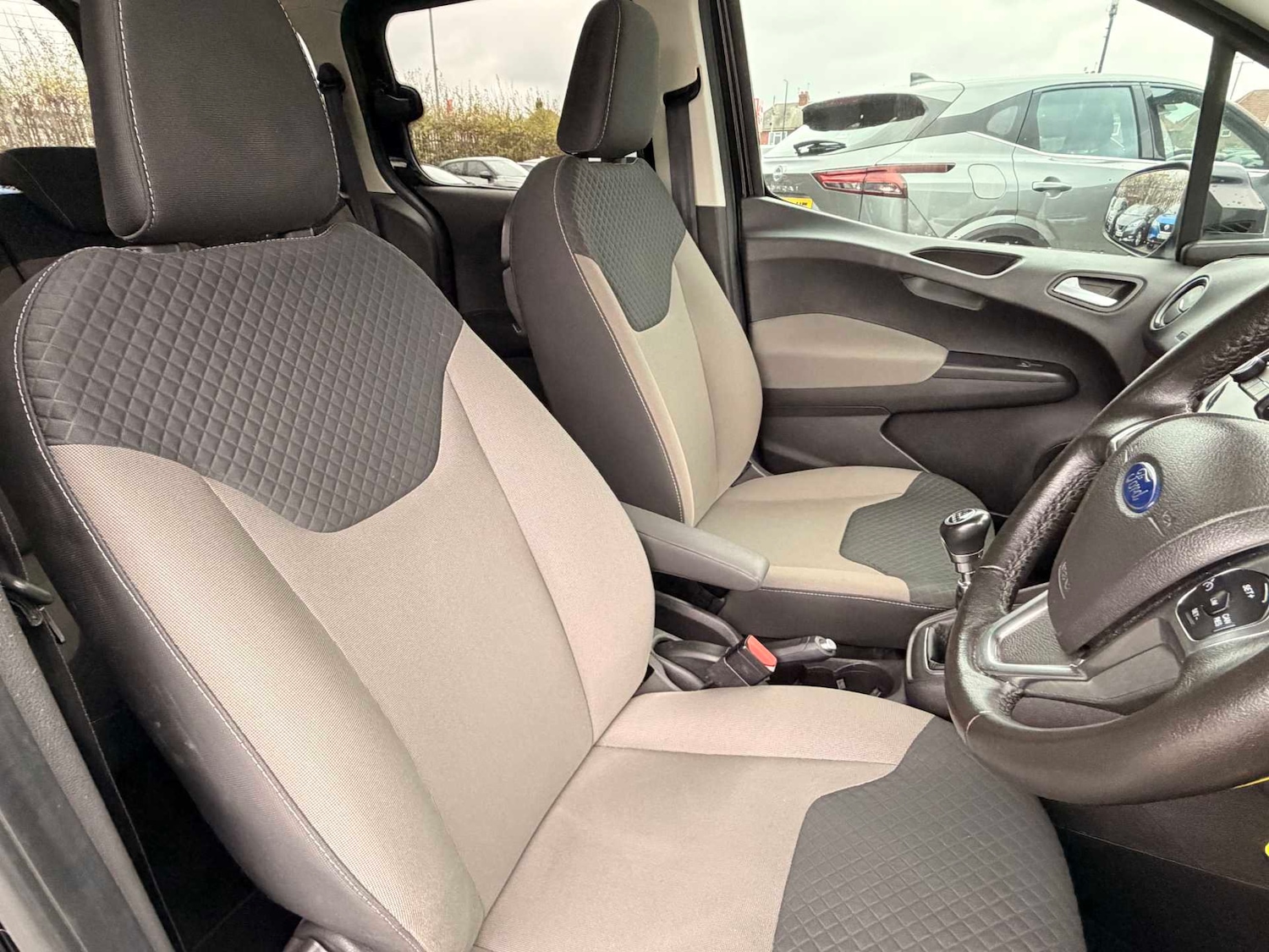 Used Ford Tourneo Courier 2019 for sale - 76577247: Photo 34