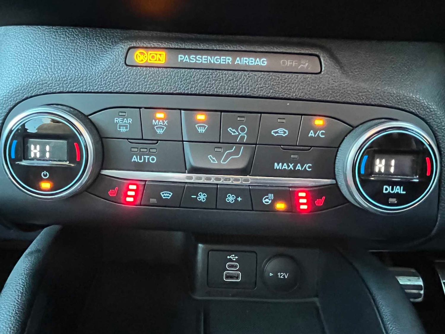 Used Ford Kuga 2022 for sale - 77201354: Photo 28