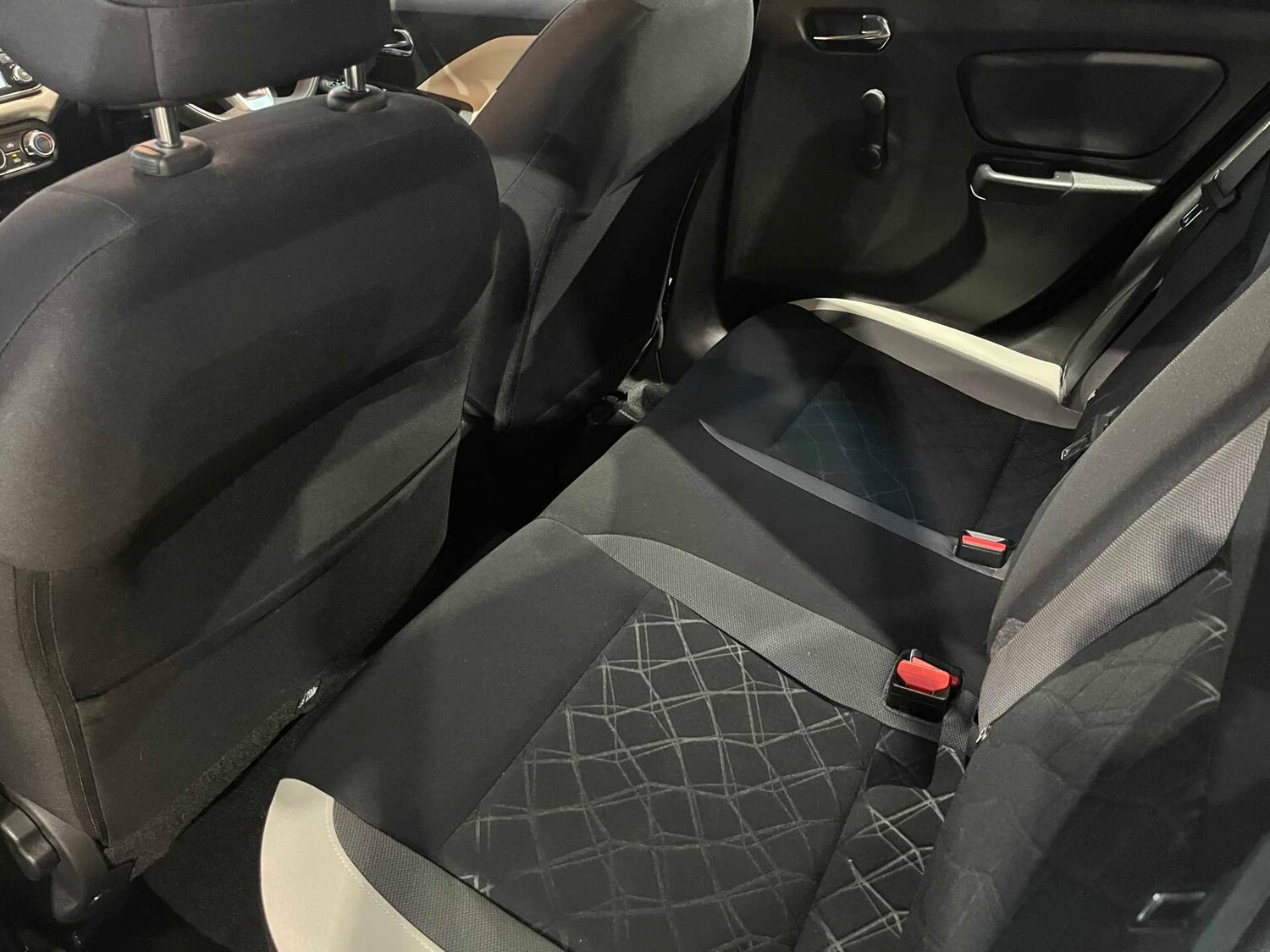 Used Nissan Micra 2018 for sale - 77008360: Photo 18