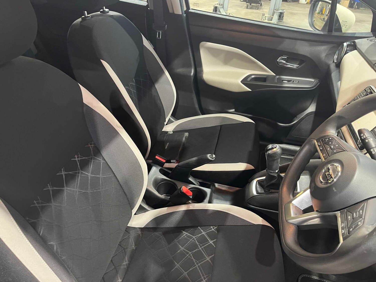 Used Nissan Micra 2018 for sale - 77008360: Photo 29