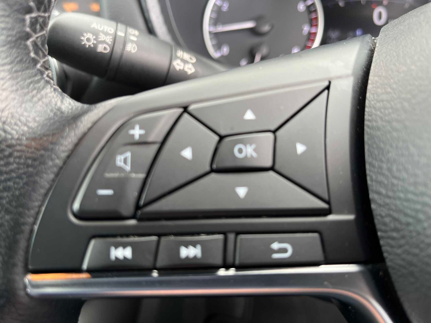 Used Nissan Juke 2023 for sale - 78196198: Photo 23