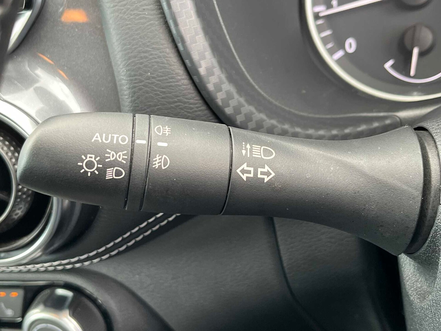 Used Nissan Juke 2023 for sale - 78196198: Photo 32