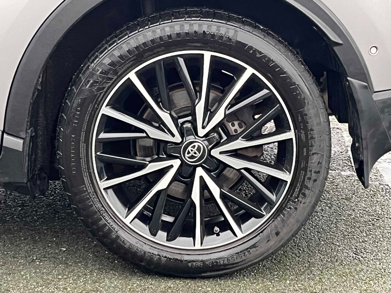 Used Toyota C-HR 2019 for sale - 77409647: Photo 16