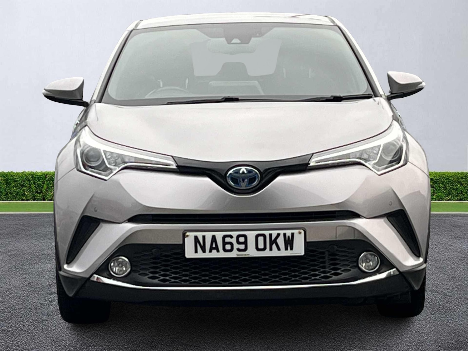 Used Toyota C-HR 2019 for sale - 77409647: Photo 2