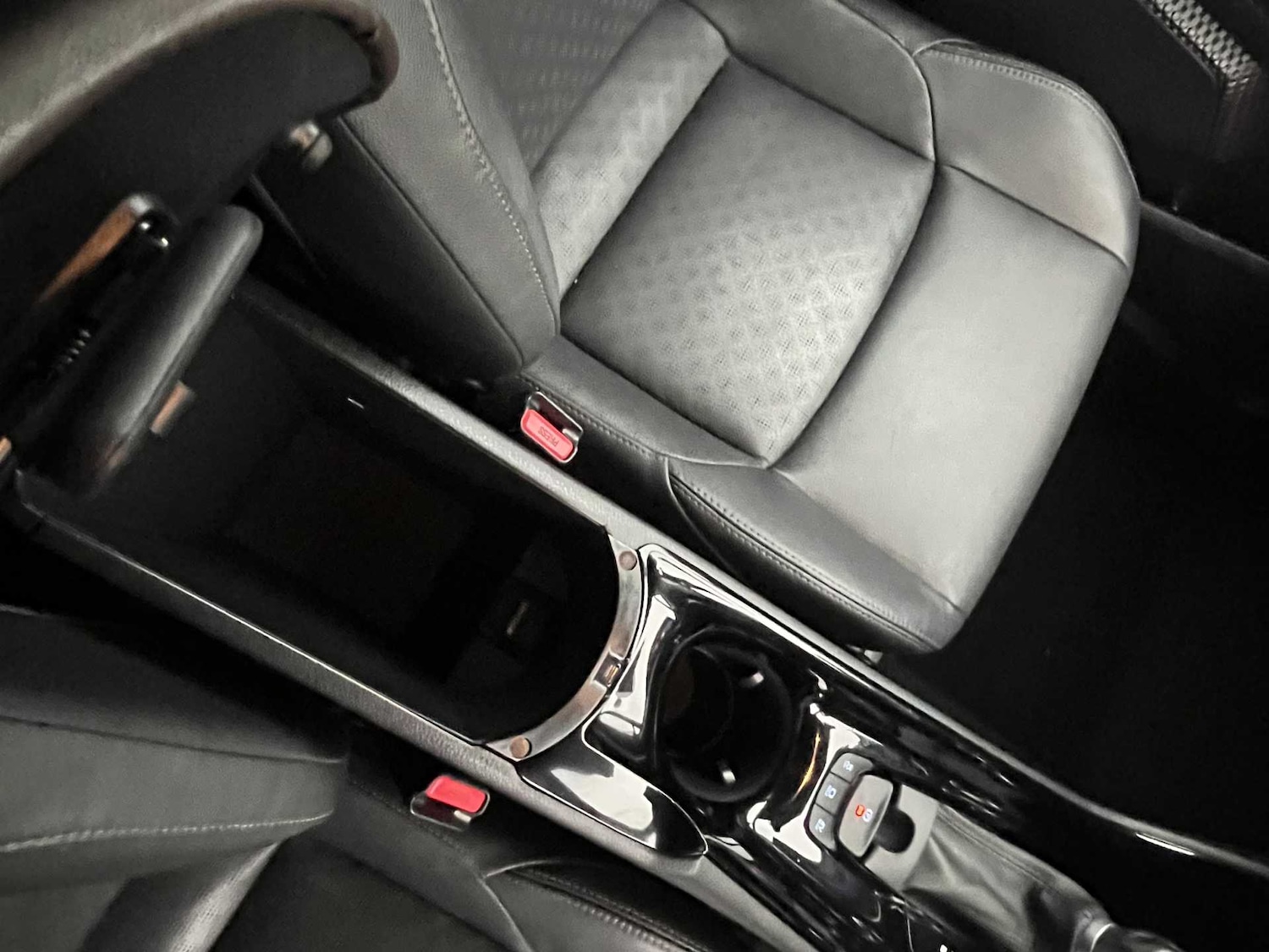 Used Toyota C-HR 2019 for sale - 77409647: Photo 30