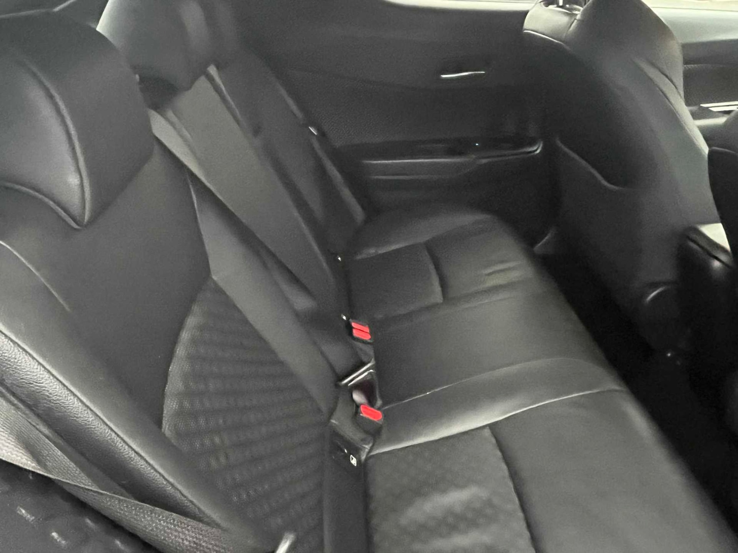 Used Toyota C-HR 2019 for sale - 77409647: Photo 45