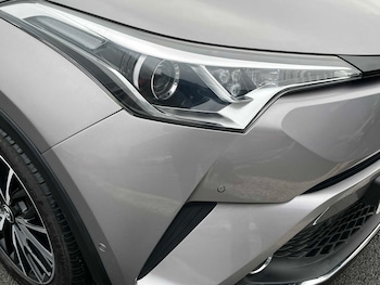Used Toyota C-HR 2019 for sale - 77409647: Photo