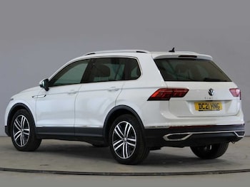 Used Volkswagen Tiguan 2021 for sale - 75754640: Photo