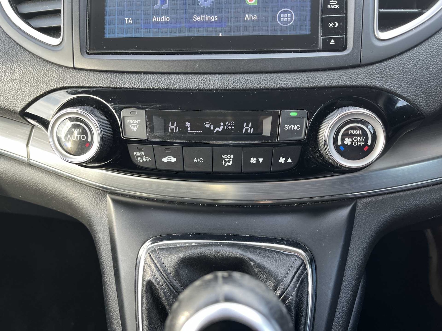 Used Honda CR-V 2017 for sale - 76353650: Photo 11