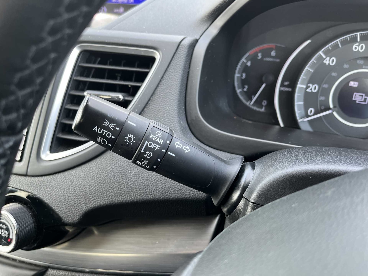 Used Honda CR-V 2017 for sale - 76353650: Photo 26