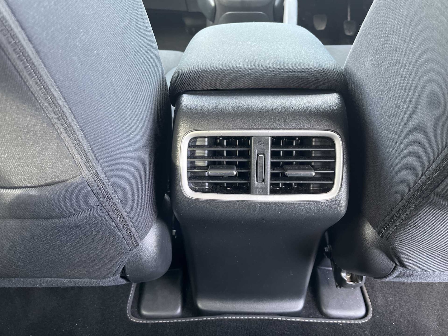 Used Honda CR-V 2017 for sale - 76353650: Photo 32