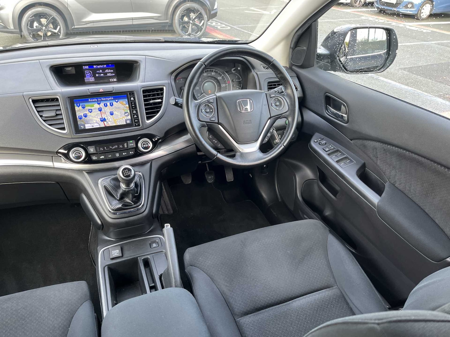 Used Honda CR-V 2017 for sale - 76353650: Photo 33