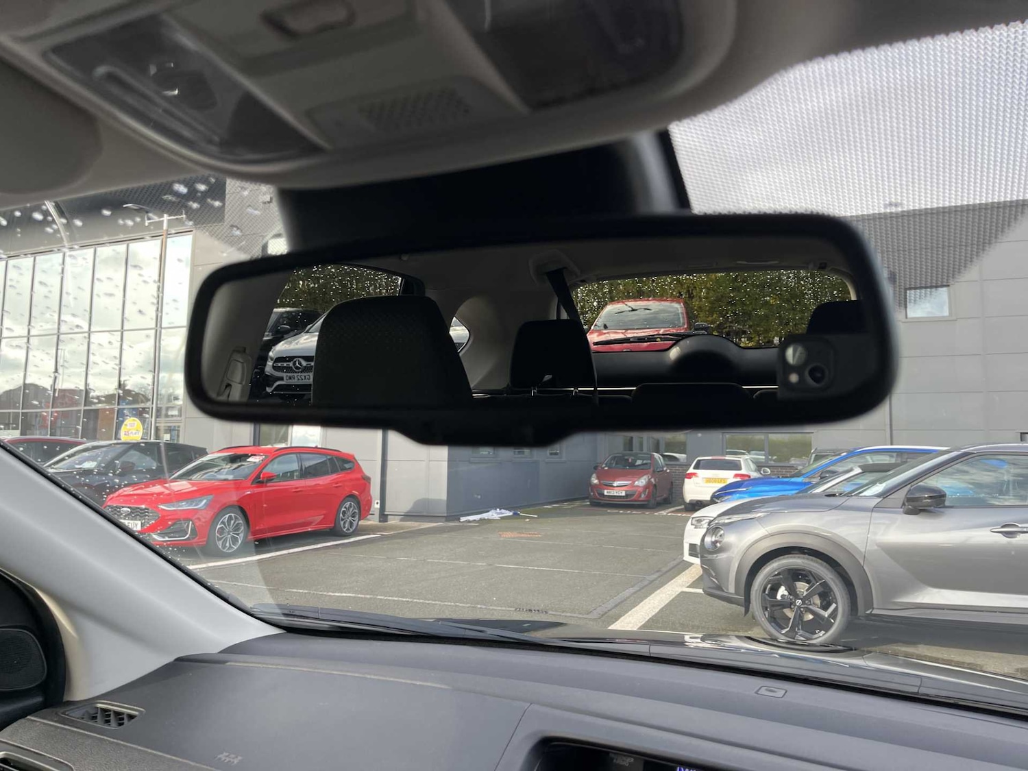 Used Honda CR-V 2017 for sale - 76353650: Photo 39