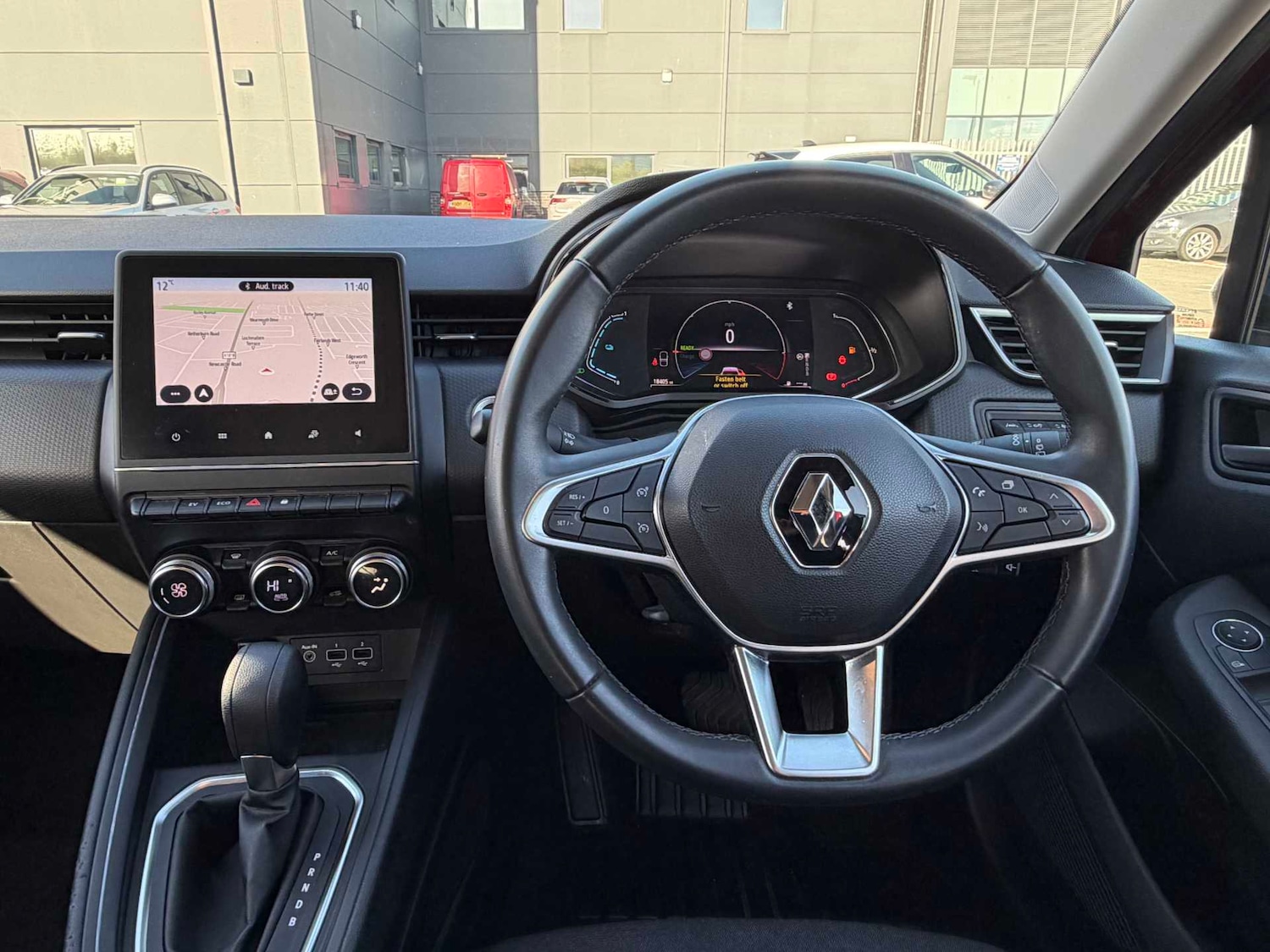 Used Renault Clio 2022 for sale - 76559852: Photo 24