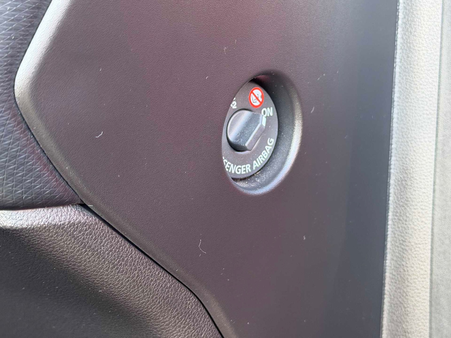 Used Renault Clio 2022 for sale - 76559852: Photo 41