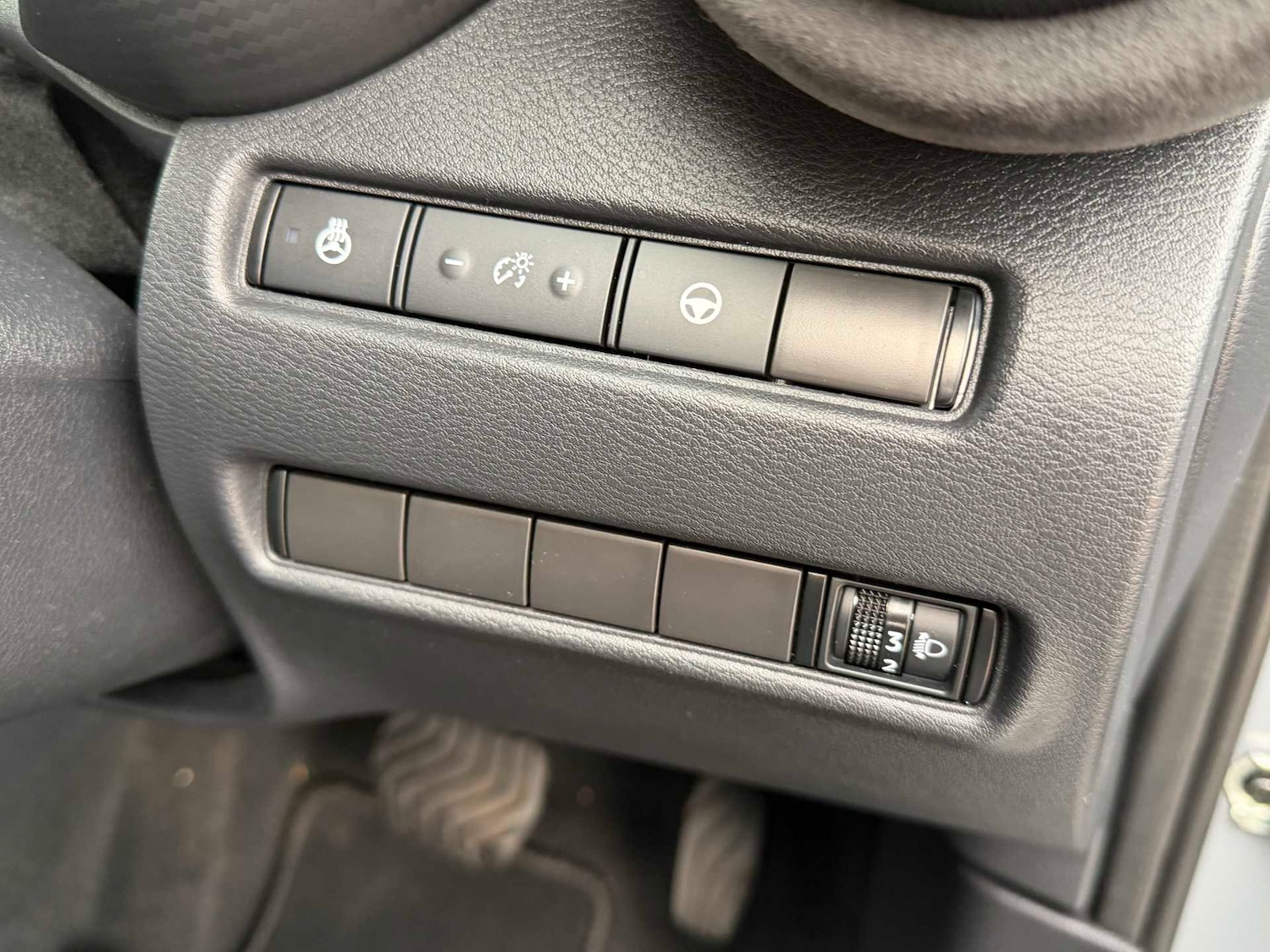 Used Nissan Juke 2023 for sale - 76906320: Photo 31