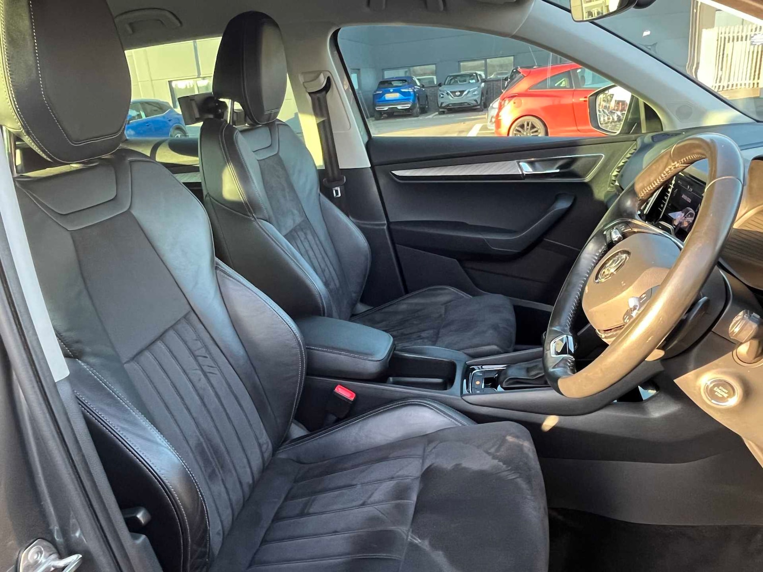 Used Skoda Karoq 2022 for sale - 77635476: Photo 25