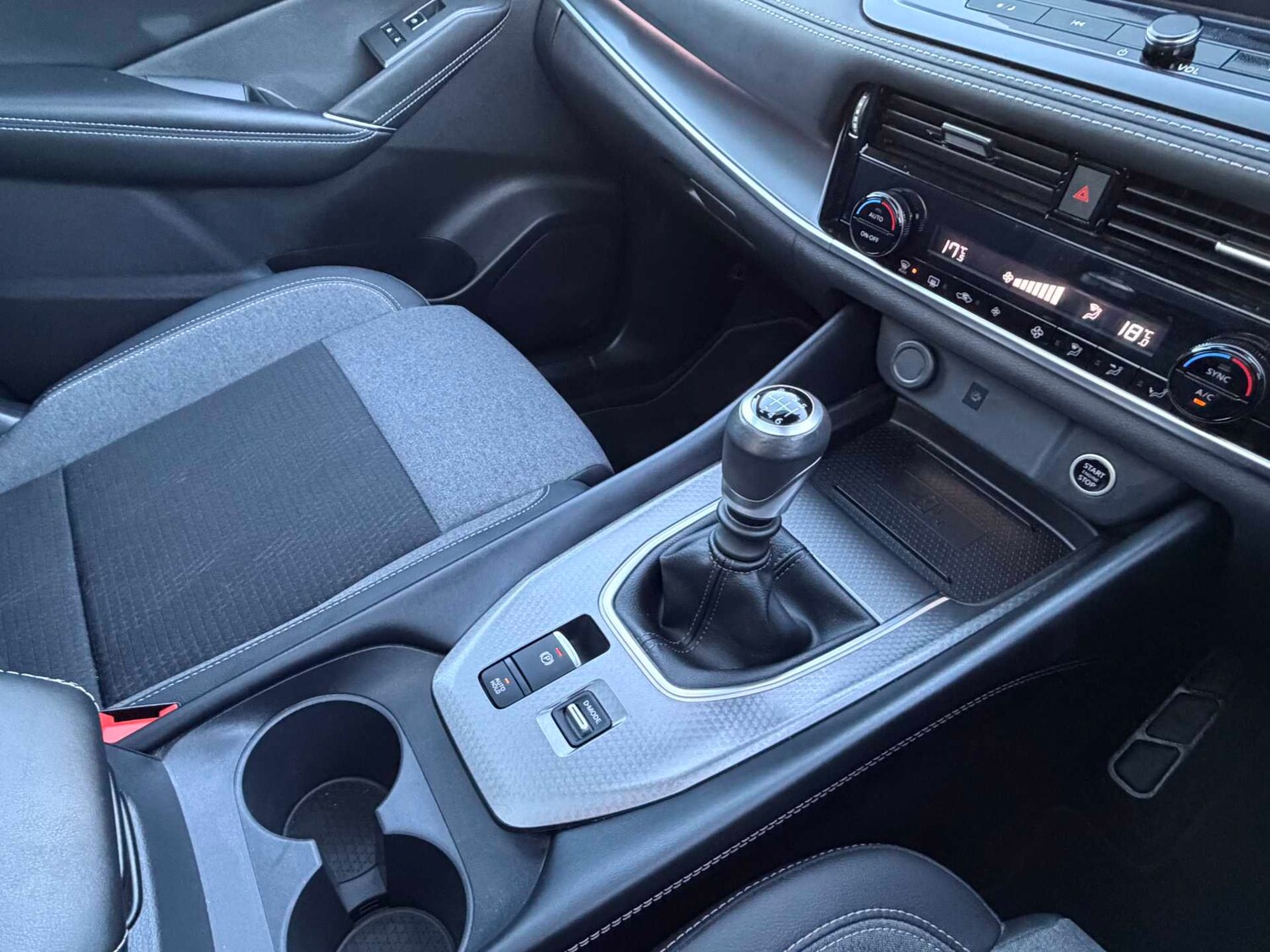 Used Nissan Qashqai 2024 for sale - 77085525: Photo 16