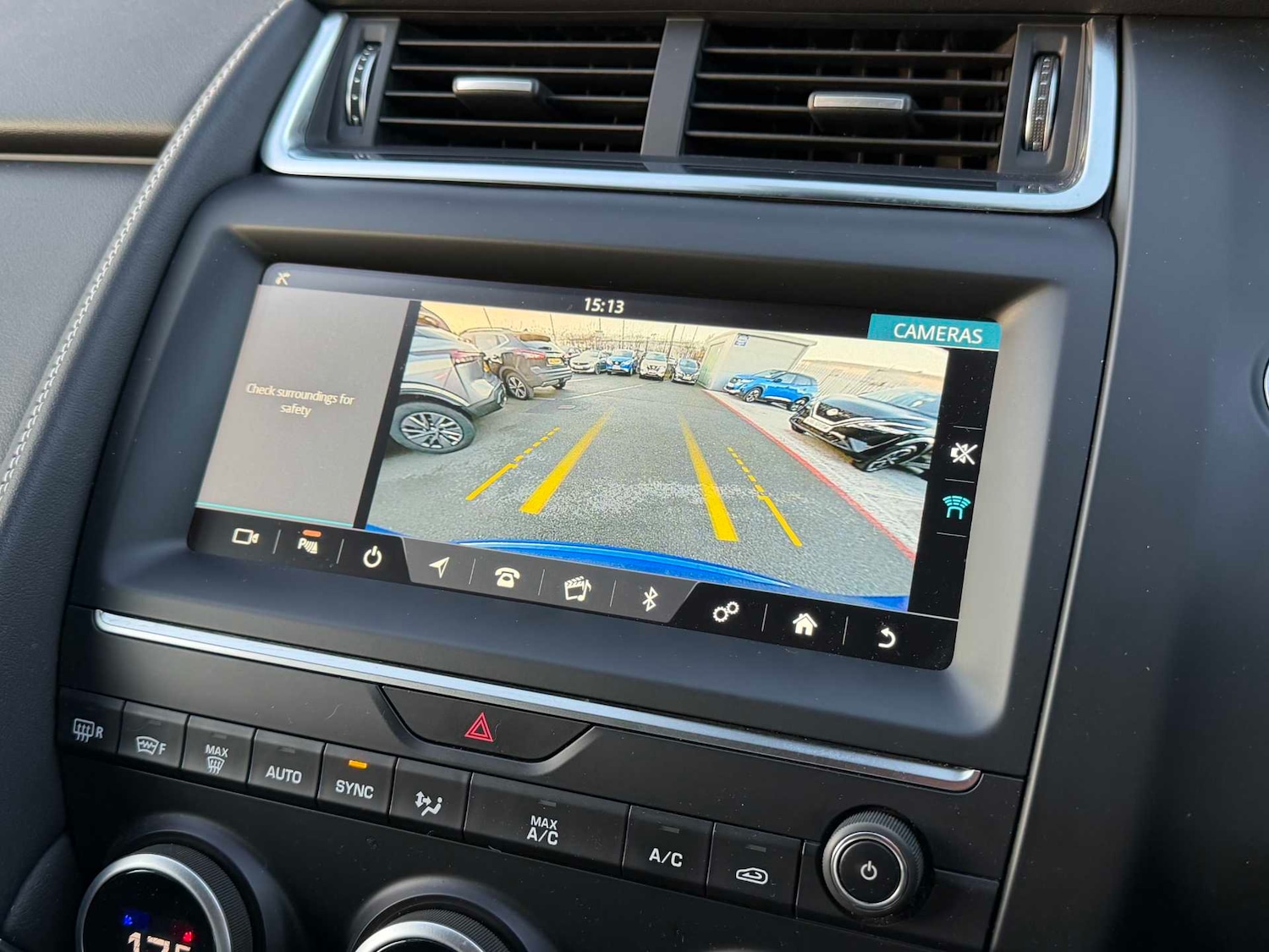 Used Jaguar E-Pace 2019 for sale - 76785218: Photo 12