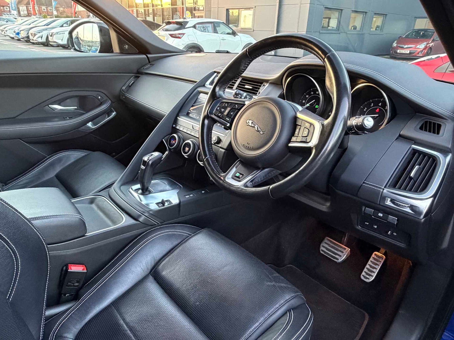 Used Jaguar E-Pace 2019 for sale - 76785218: Photo 27