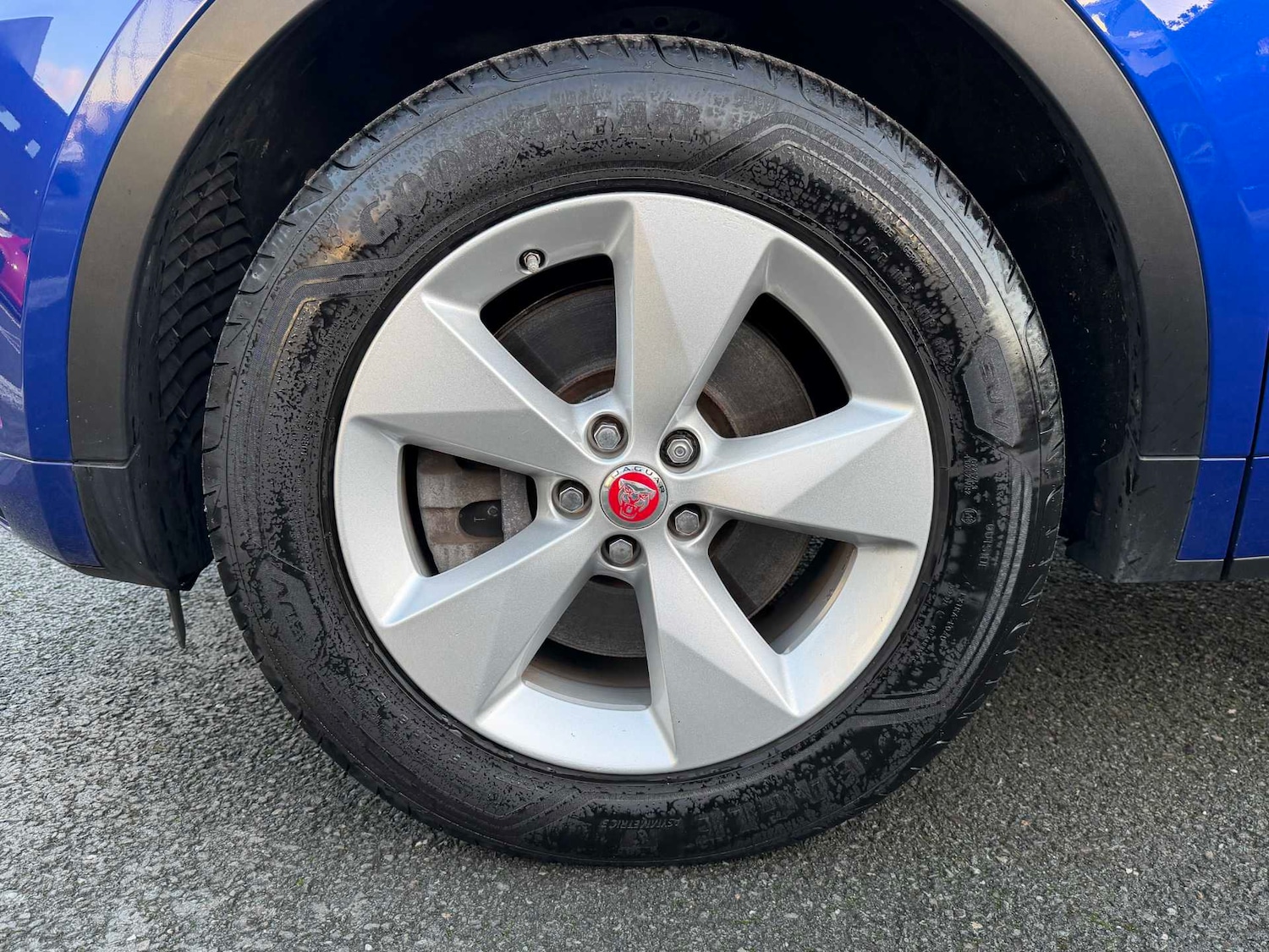 Used Jaguar E-Pace 2019 for sale - 76785218: Photo 6