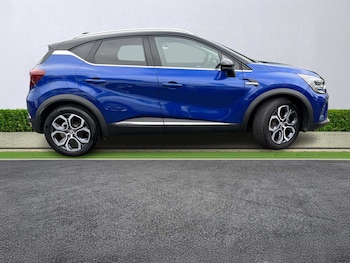 Used Renault Captur 2023 for sale - 75750093: Photo